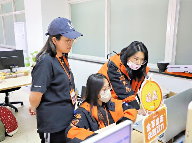 孫穎公司經營范圍解析 軟件開發與食品信息咨詢的跨界融合